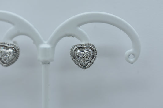 Orecchini a cuore di diamanti