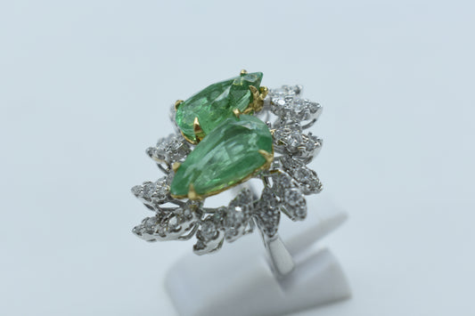 Anello con gocce di smerali