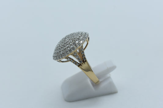 Anello tappeto di diamanti