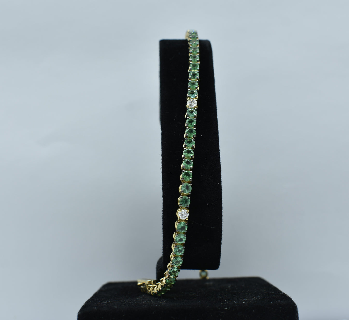 Bracciale tennis di smeraldi