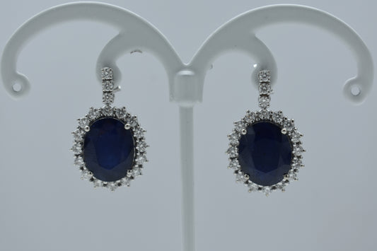 Orecchini pendenti di zaffiro