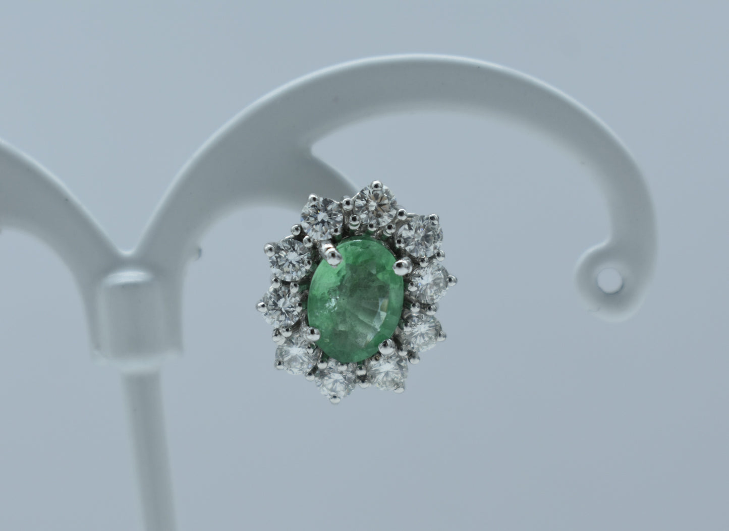 Orecchini di smeralo e diamanti