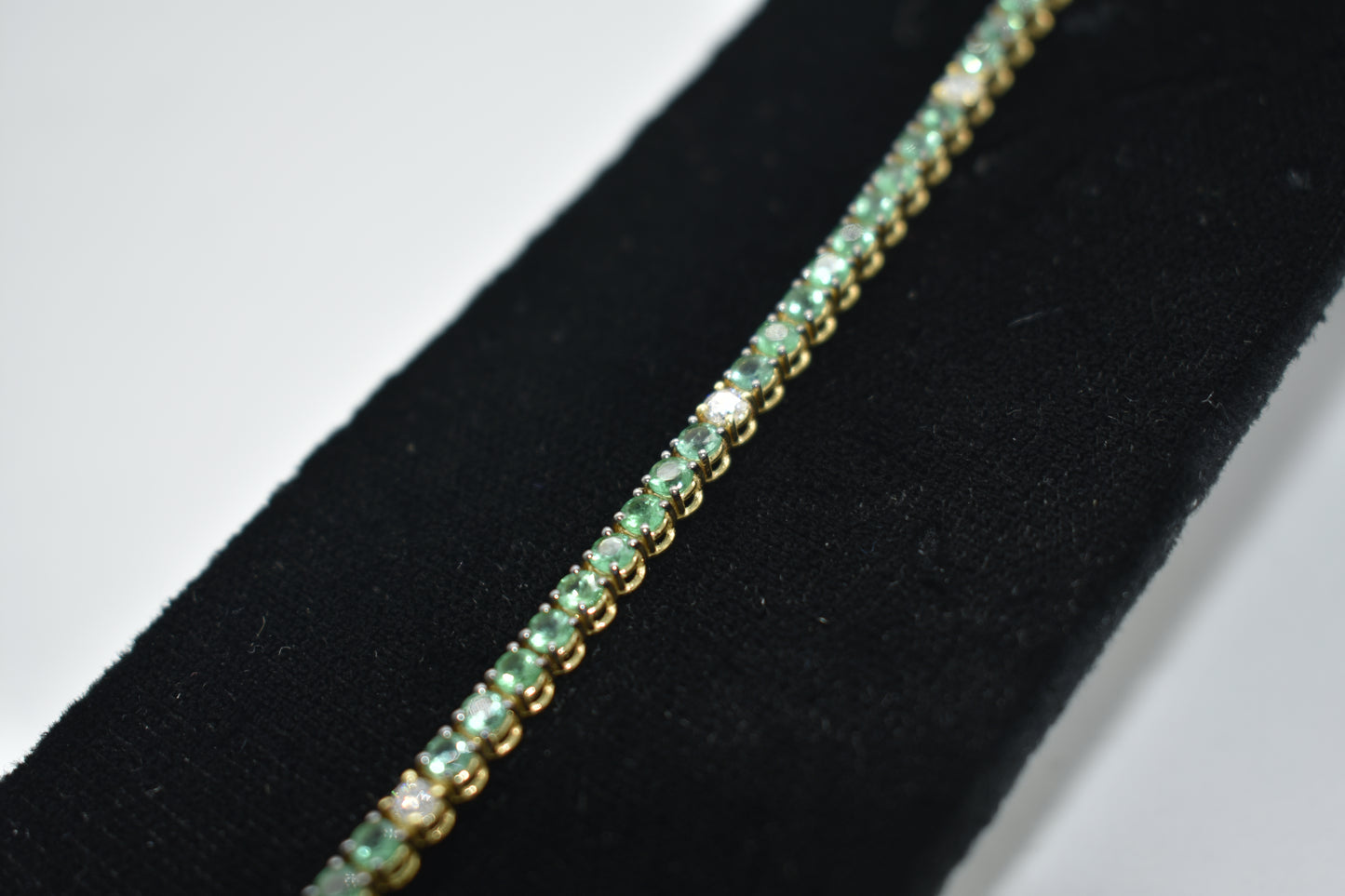 Bracciale tennis di smeraldi