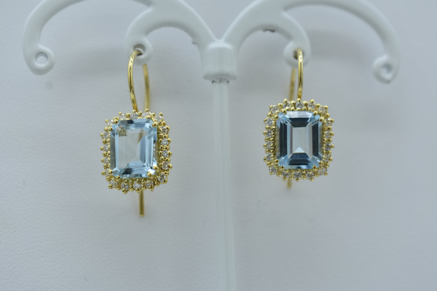 Orecchini con diamanti e topazio