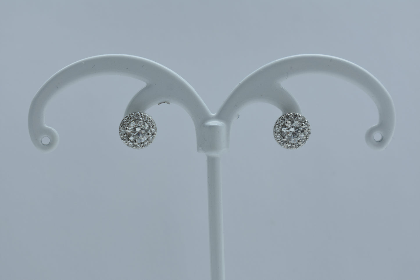 Orecchini punto luce